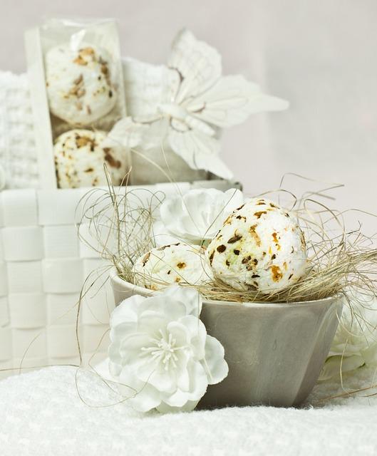 Analyzing Fragrance Intensity and Lasting Impressions