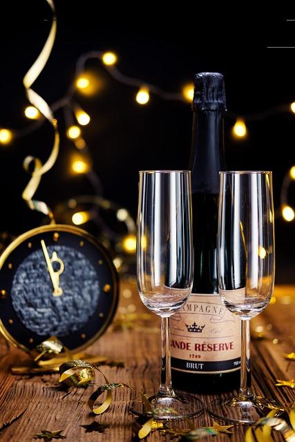 Analyzing Lens Clarity and Blue Light Filtering Efficiency